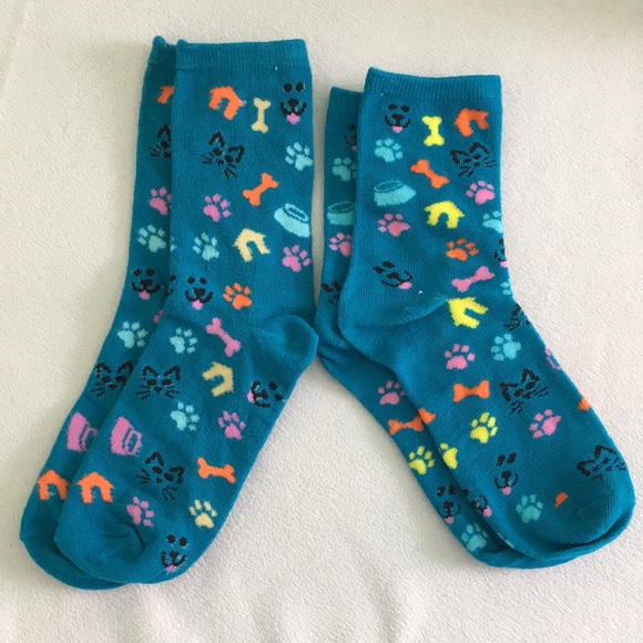 🆓 Free with Purchase: Two Pairs Cat and Dog Socks - Picture 1 of 5